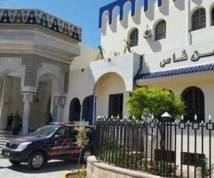 الأمن الوطني يمنع عامل بشركة كوزيمار من الفرار لمشاركته في الإحتيال على مبلغ 1.4 مليار سنتيم