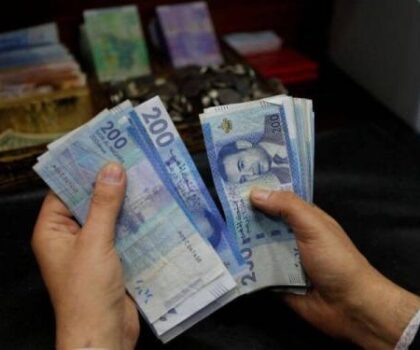 تقرير رسمي: استمرار غلاء الأسعار ضاعف لجوء الأسر المغربية إلى الديون