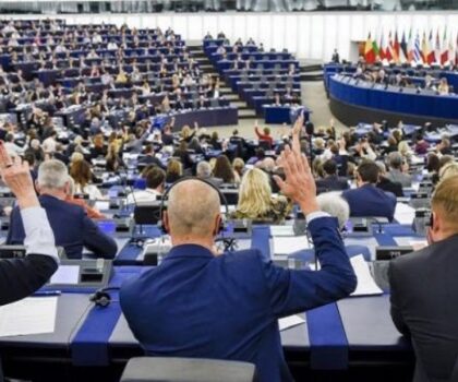 جمعية المحامين المغاربة بالمهجر ترفض قرار البرلمان الأوربي حول المغرب