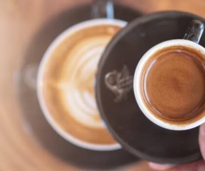 الموت يتربص بمن يفرطون في شرب القهوة