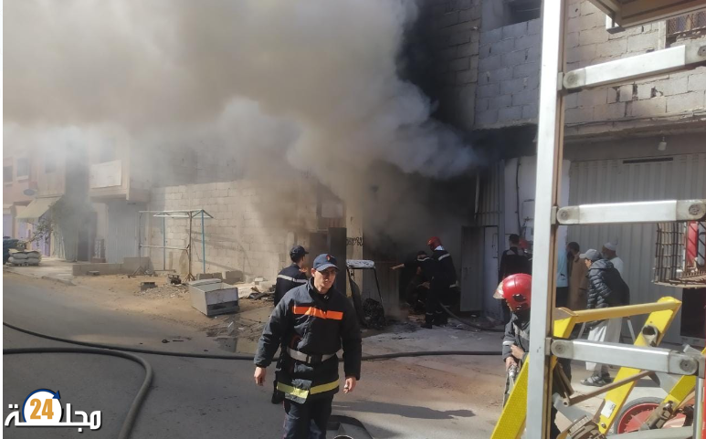 العيون…. لولا الالطاف لكانت الكارثة …..النيران تلتهم ورشة لاصلاح الاجهزة الالكترونية المنزلية