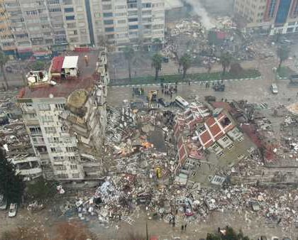 ارتفاع حصيلة الضحايا المغاربة في زلزال تركيا إلى 19 قتيلا و 34 مفقودا