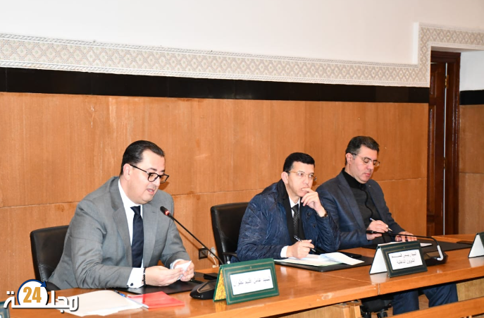 عمالة تطوان… اجتماع هام لتدارس سبل الحد من ارتفاع أسعار المواد الاستهلاكية