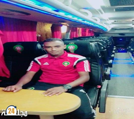 إلياس الغزاوي الدولي السابق بالهواة مكانه موجود بفريقه الأم النادي القصري الذي يعاني بغيابه و بأمثاله .