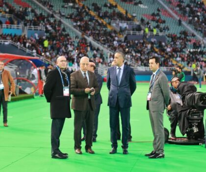 مونديال الأندية ……. المدير العام للأمن الوطني واقف على شغلو و ها شنو دار اليوم