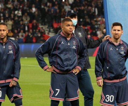 باريس سان جيرمان “يطرد” ميسي ونيمار