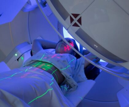 تقنية جديدة تعتمد على مكافحة السرطان بالضوء