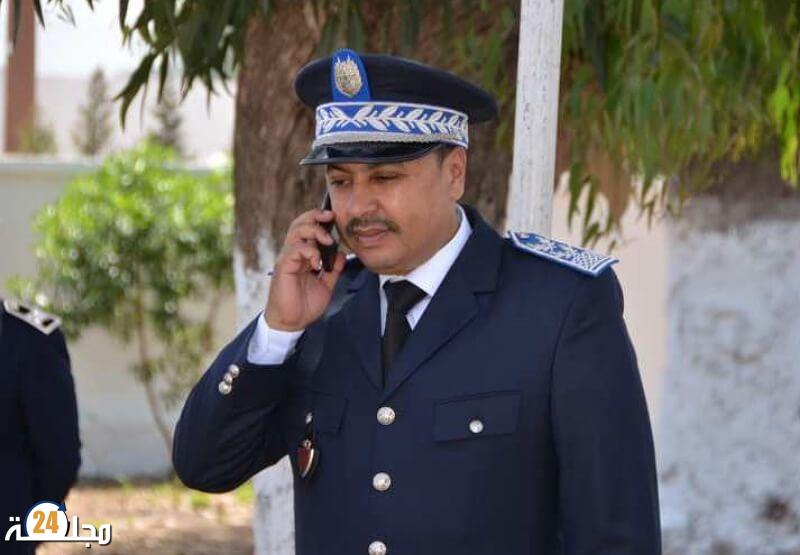 والي أمن سطات يراقب الوضع الامني بالمدينة عن كتب قبيل الفطور