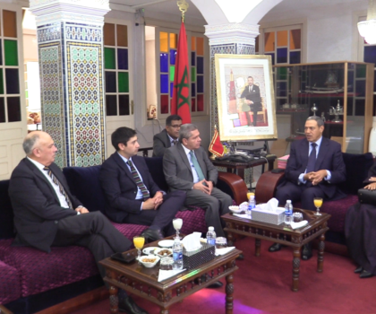 وفد عن اللجنة البرلمانية المكلفة بتتبع تحالف المحيط الهادئ يشيد بالدينامية التنموية بجهة العيون