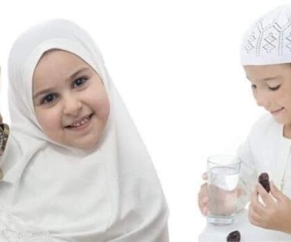 رمضان :كيف أعلّم طفلي آداب الصيام؟