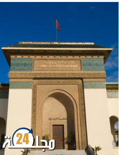 تفاصيل مكالمات هاتفية جمعت وكيل ملك وسائق حافلة حول التوسط في ملفات في ملفات في القصاء