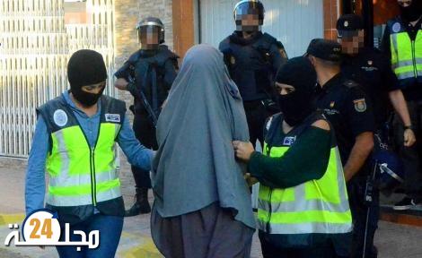 إسبانيا تُرحل مغربية متشبعة بالفكر الداعشي