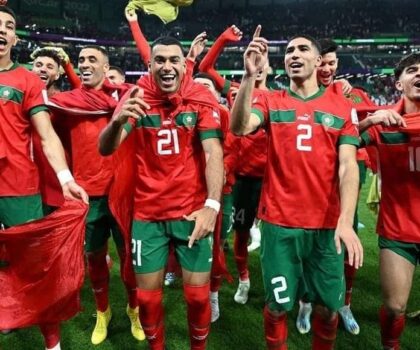 الأسود يبحثون في لقائهم ضد “السامبا” عن فوز تاريخي لتأكيد ملحمة المونديال