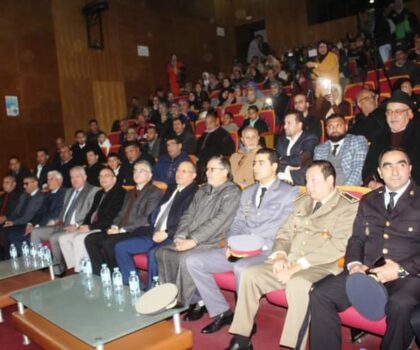 عامل العرائش يحضر حفل اختتام الدورة الرابعة لمهرجان الراحل عبد السلام عامر بالقصر الكبير .