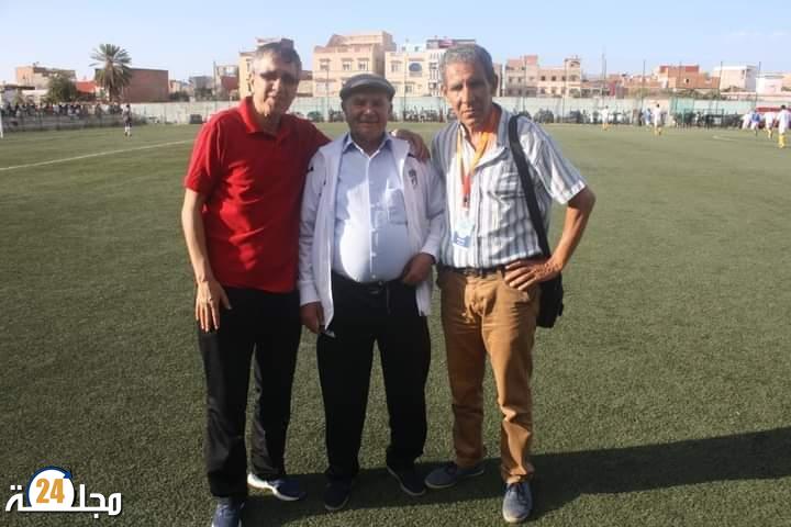 الساحة الرياضية بالقصر الكبير تفقد أحد أساتذتها و رجالاتها المبدعين أخلاقيا و ميدانيا بوفاة الحاج إدريس ” الدريبي ” .