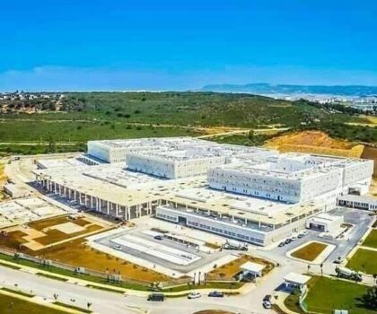 د . محمد عكوري على رأس المركز الجامعي الاستشفائي بالجهة الشمالية خلفا للدكتور محمد حريف.