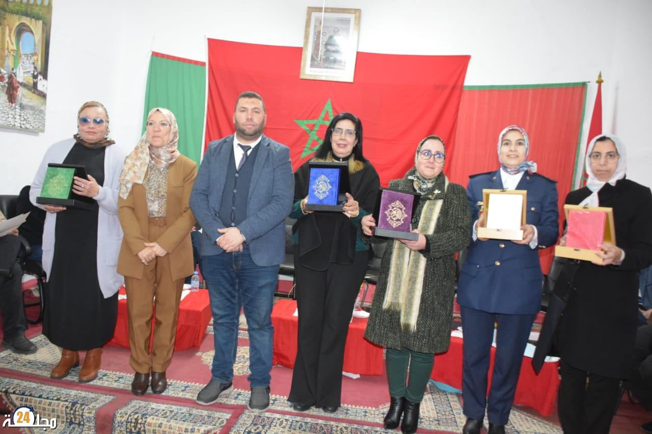 أمسية شعرية لنزلاء سجن وادي لو بمناسبة اليوم العالمي للمرأة
