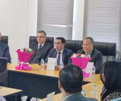 عامل العرائش ينوه بعمل وكالة الماء و الكهرباء بالعرائش في لقاء تسلم خلاله محمد الشاوي مدير الوكالة شهادة الجودة.