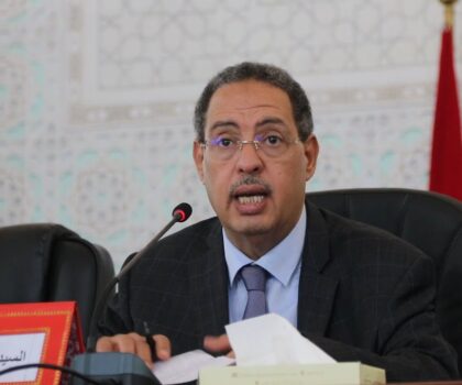 عامل سطات وقف قايد ديال سيدي حجاج وها شكون جاب في بلاصتو ؟