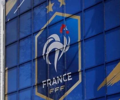 الاتحاد الفرنسي لكرة القدم يرفض إيقاف المباريات حتى يتمكن اللاعبون من الإفطار