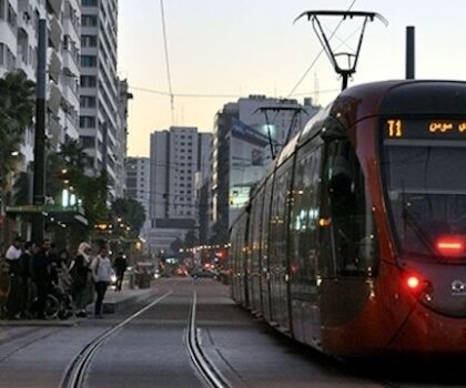 مواقيت رحلات «طرامواي» الرباط والبيضاء تعود لسابق عهدها