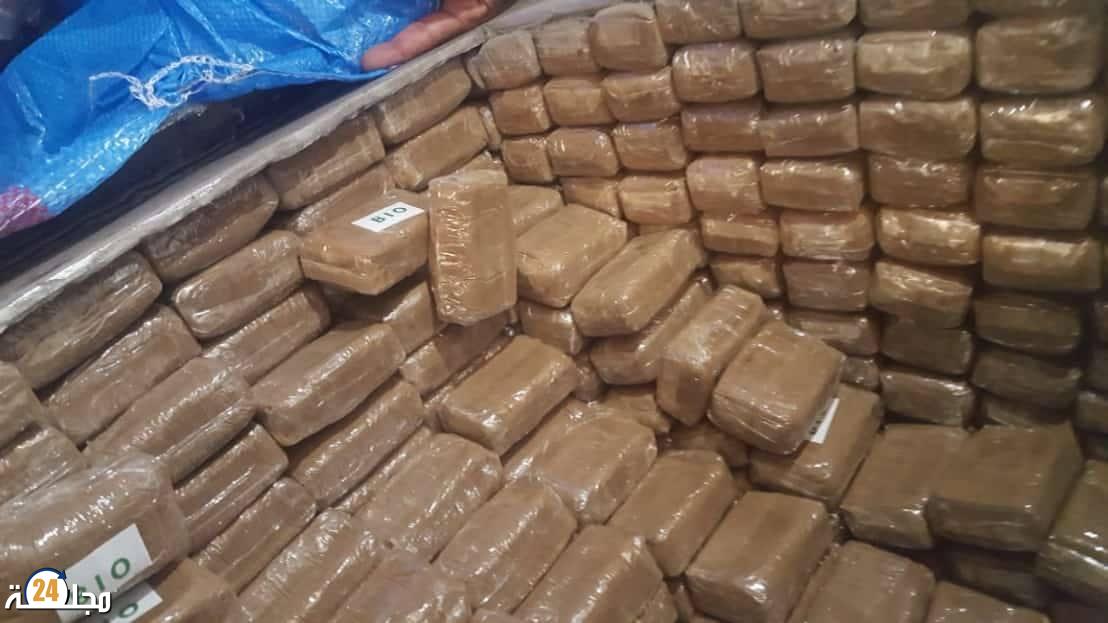 إحباط محاولة لتهريب أزيد من 5 أطنان من مخدر الشيرا بميناء طنجة
