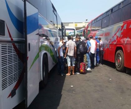 الدار البيضاء.. زوج يقتل زوجته في ثاني أيام العيد ويغلق الباب ويسافر إلى ورزازات!