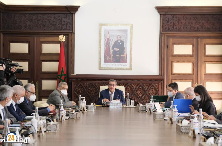 مجلس الحكومة يصادق على مشروع قانون يتعلق بإحداث لجنة مؤقتة لتسيير شؤون قطاع الصحافة والنشر