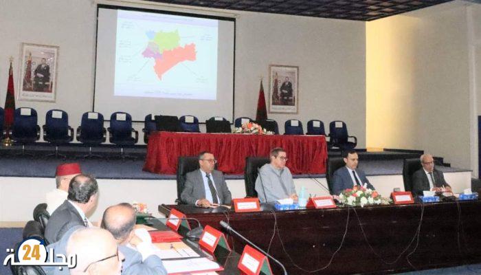 اتفاقية شراكة بين وزارة الإدماج الاقتصادي والمقاولة الصغرى والتشغيل والكفاءات و رئيس المجلس الاقليمي لتيزنيت