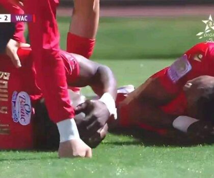 الوداد البيضاوي يقلب الطاولة على اتحاد التواركة و يتصدر الدوري المغربي