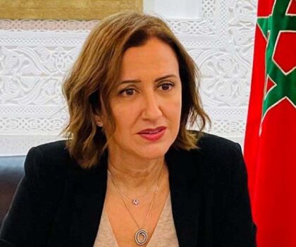 عمور تُسلط الضوء على خارطة طريق الاستراتيجية الوطنية لقطاع السياحة