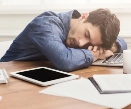 تحذير صحي جديد لمن يأخذون قيلولة