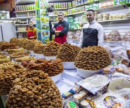 رغم مظاهر الحداثة.. الطبخ التقليدي المغربي سيد المائدة في رمضان