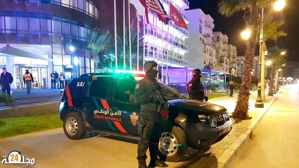 هذه تفاصيل العثور على 10 رزم من «الحشيش» داخل سيارتين بطنجة