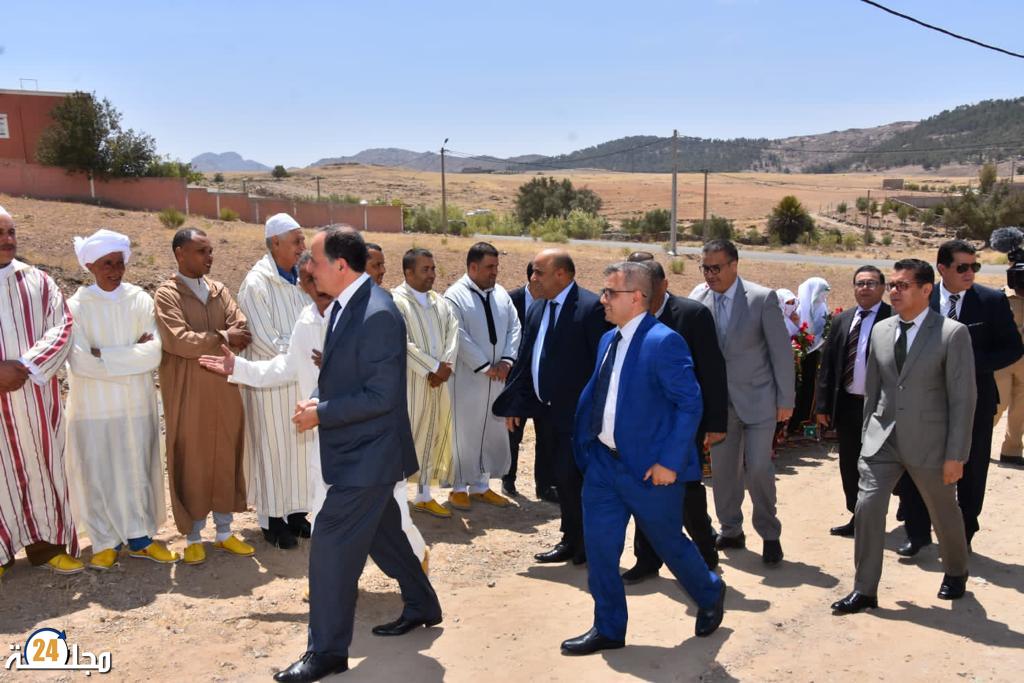 اعطاء انطلاقة عدة مشاريع تنموية باقليم تيزنيت.
