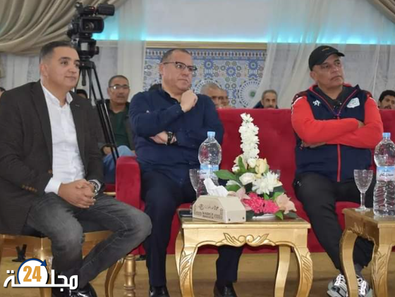 نادي الدفاع الحسني الجديدي يصدر بلاغا و يحفز لاعبيه لتحقيق نتائج إيجابية