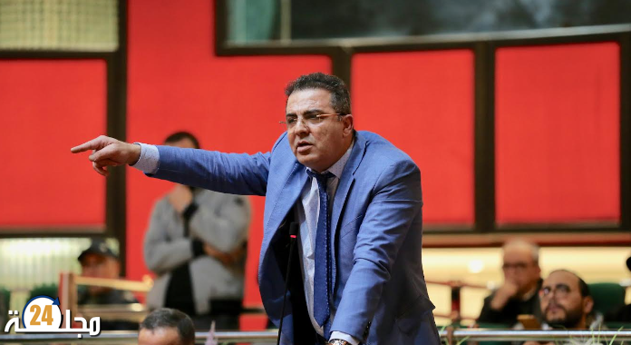 ابتدائية طنجة تتابع البرلماني محمد الحمامي في حالة سراح بسبب اعتدائه على صحفي مهني