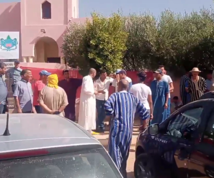 تفاقم الأزمات في جماعة دار الشافعي يؤدي إلى استقالات جماعية لأعضاء المجلس الجماعي