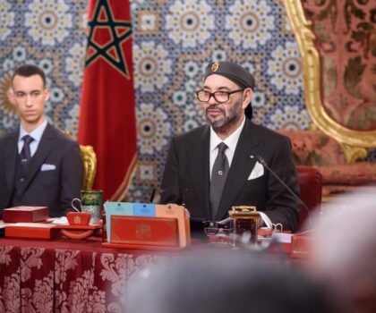 السموني : الملك يولي عناية خاصة لمغاربة العالم و الحكومة لم تبلور سياسة عمومية مندمجة وواضحة المعالم تستجيب لانتظاراتهم