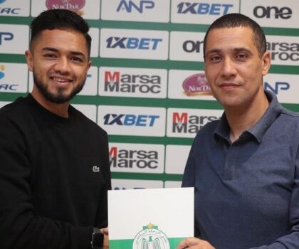 الرجاء الرياضي يتعاقد مع هاشم دومينغو قادما من ماميلودي صن داونز