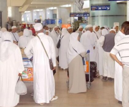 الفوج الأول من الحجاج المغاربة يتوجه إلى الديار المقدسة لأداء مناسك الحج