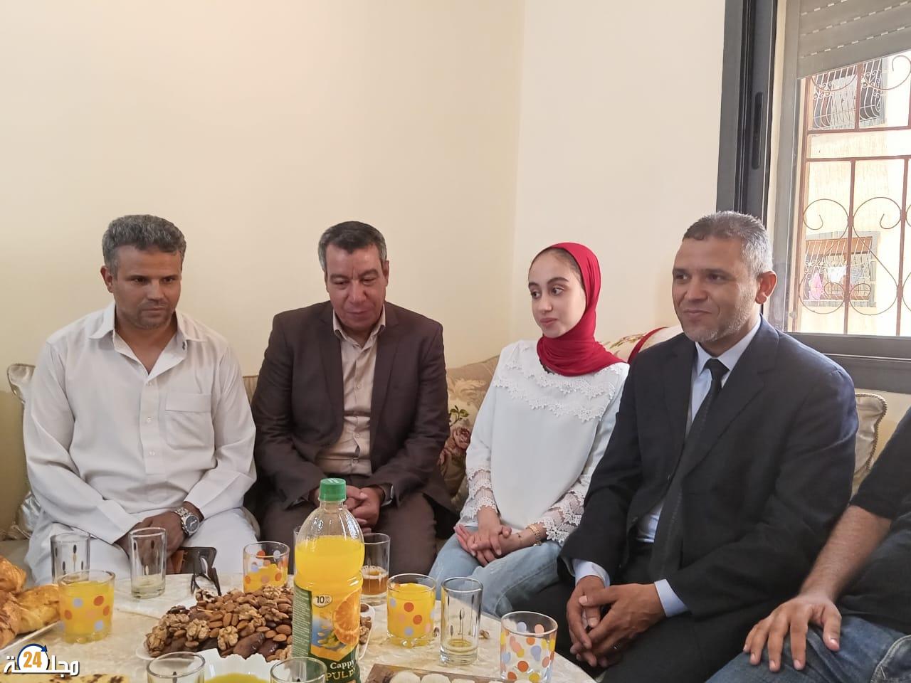 ثانوية الرازي العمومية بسطات تتصدر نتائج امتحانات الباكالوريا لعام 2023 بأعلى معدل على مستوى جهة الدار البيضاء-سطات