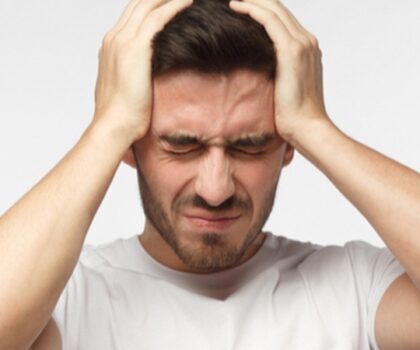 أطباء الأعصاب يحددون الروائح المسببة للصداع النصفي