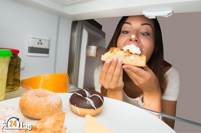 هل يزيد التوتر المزمن من الشهية للحلويات؟!