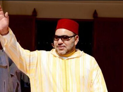 ممثل الصناع التقليديون بتطوان يهنئ ملك البلاد بمناسبة الذكرى 24 لعيد العرش المجيد