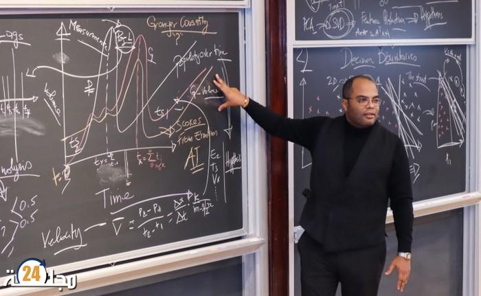 نيويورك ..أستاذ مغربي يشارك ضمن فريق علماء في ابتكار خوارزمية جديدة