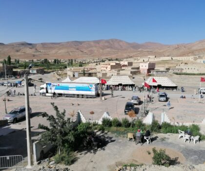 بوزمو-إملشيل، قافلة طبية في جراحة العيون تجري فحوصات للكشف عن “الجلالة”