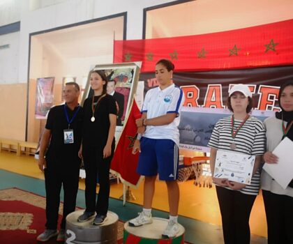 إسدار الستار على نهائيات كأس العرش للبادمنتون للموسم الرياضي 2023 – 2022 بمدينة إفران