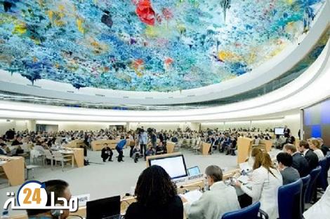 مجلس حقوق الإنسان يتبنى قراراً يدين حرق القرآن