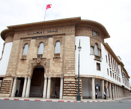 “التمويل البنكي” يقسم أرباب المقاولات